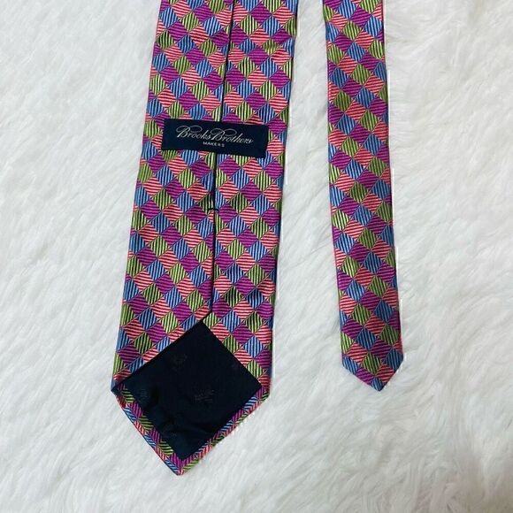 BROOKS BROTHERS Mens Tie 100% Silk Necktie Checkered Multicolor Preppy - Picture 2 of 6